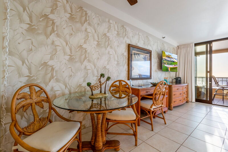 Maui Kai 806 living room with TCL 55